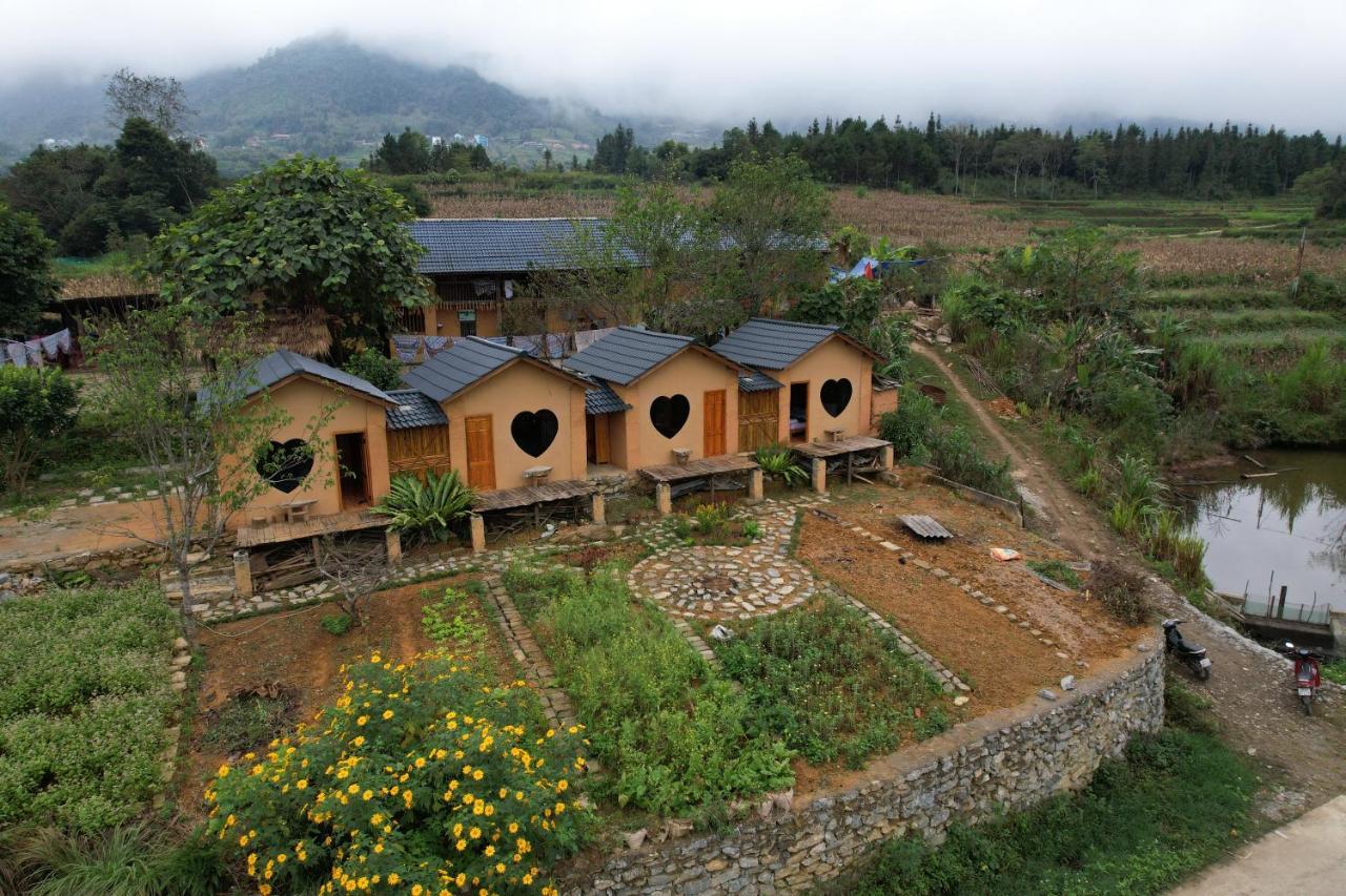 Ly Danh Homestay Quan Ba エクステリア 写真