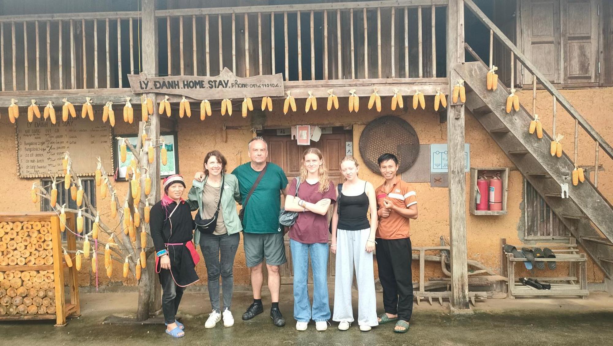 Ly Danh Homestay Quan Ba 部屋 写真
